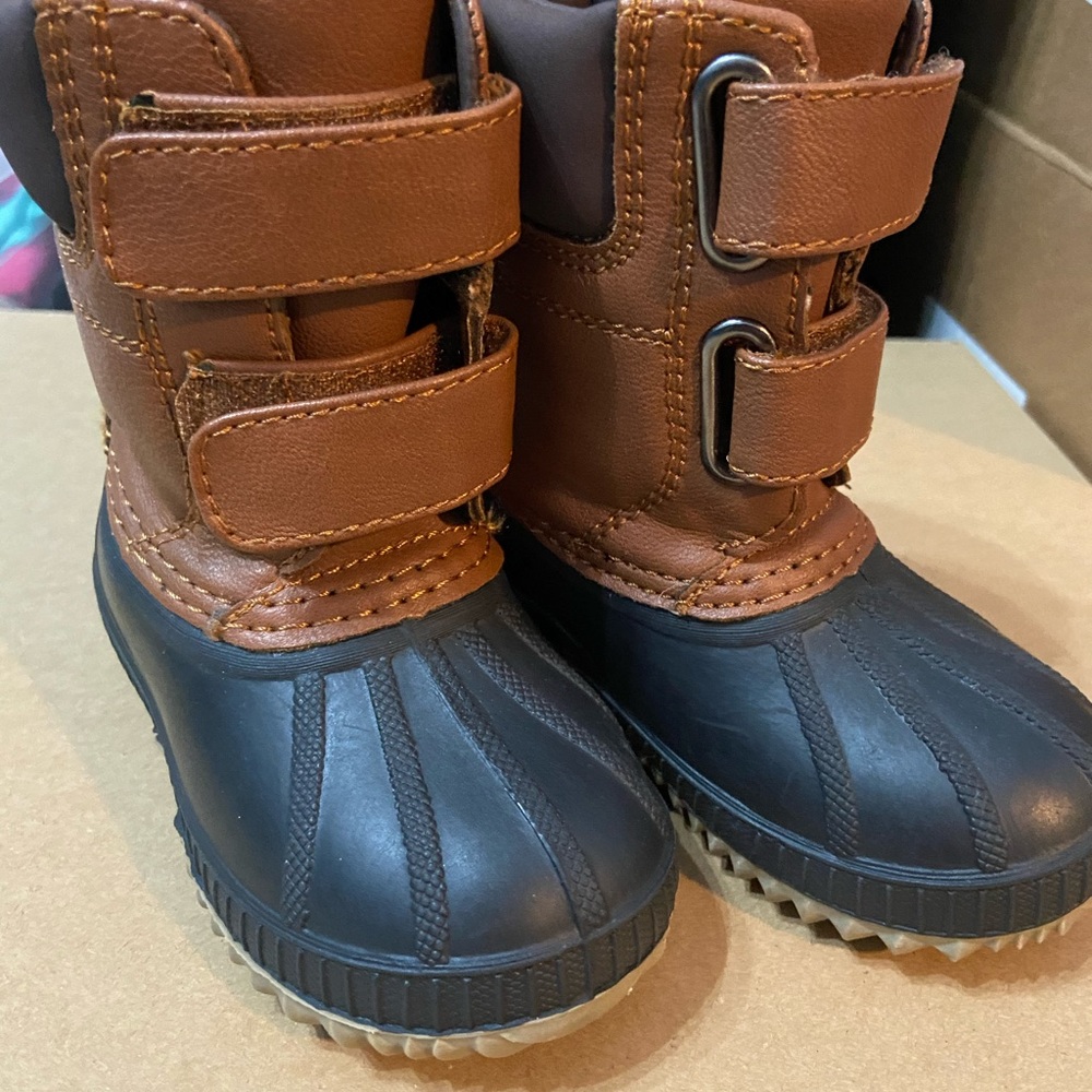 GAP Kids Brown and Black Duck Boots
